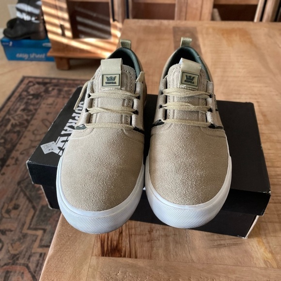 Supra Flow Low Top Men's 9 Tan Dark Olive White Suede Canvas Shoes Sneaker EUC - Picture 8 of 9